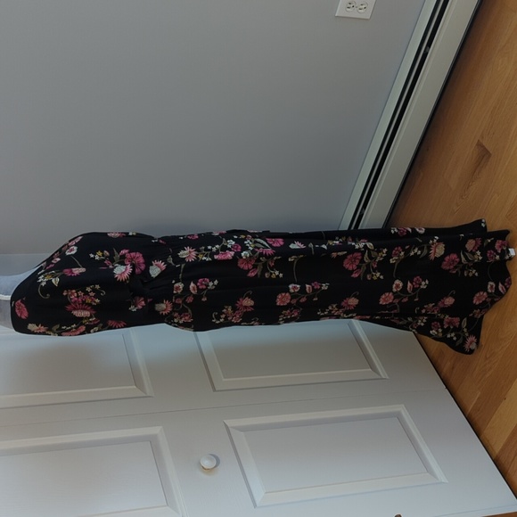 Romper - Picture 5 of 9